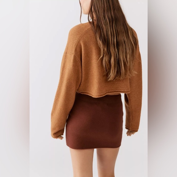 Urban Outfitters. Knit sweater mini skirt. Dark brown 🤎 Brand new. - Picture 2 of 7